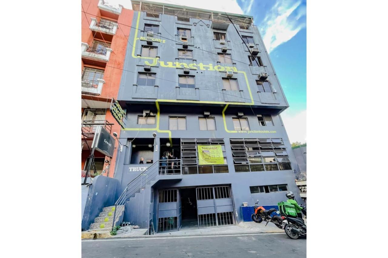 Oyo 866 Junction Hostels มะนิลา ภายนอก รูปภาพ