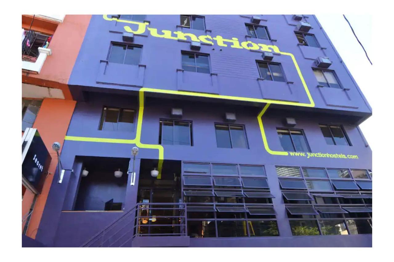 Oyo 866 Junction Hostels มะนิลา ภายนอก รูปภาพ